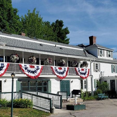 Windrifter Resort Wolfeboro Buitenkant foto