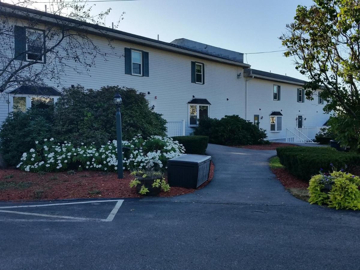Windrifter Resort Wolfeboro Buitenkant foto