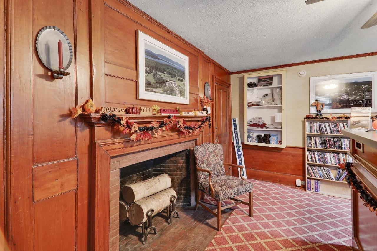 Windrifter Resort Wolfeboro Buitenkant foto